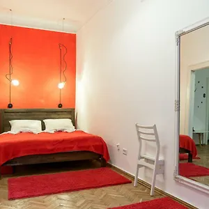 Apartament Red & Yellow, Lwów